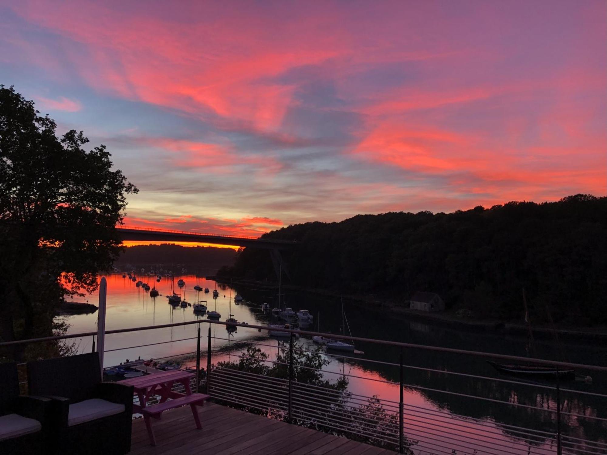 Maison Vue Riviere Du 8 Personnes Bono